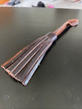 Portland Leather Brown Leather Tassel Keychain